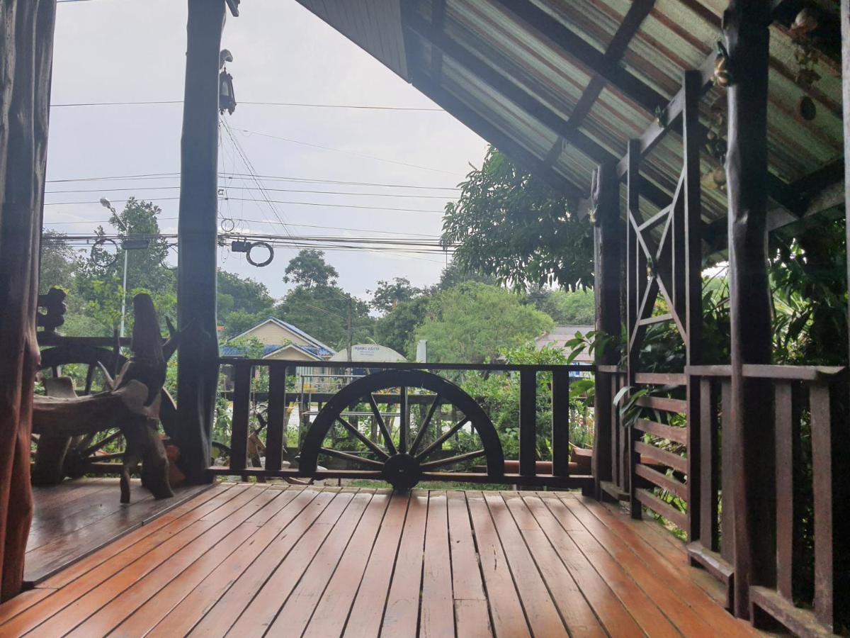 Baan Thabthong Homestay Ban Pak Nam  المظهر الخارجي الصورة